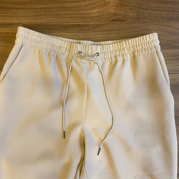 Aritzia Wilfred Free Buffon Pant - M - Nude - Picture 3 of 12